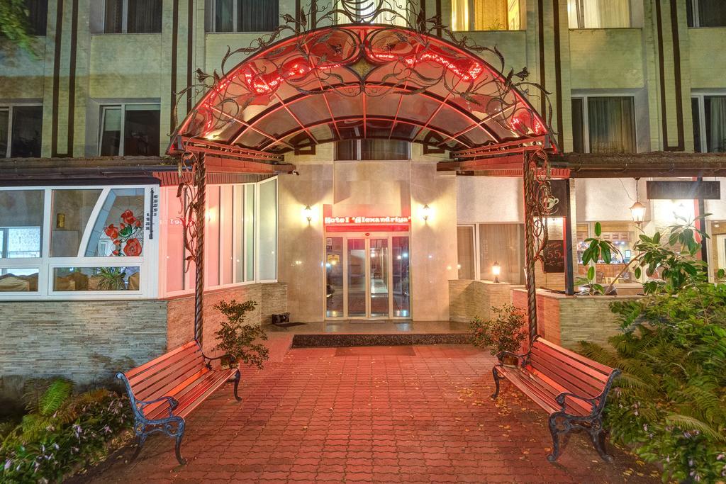 Aleksandria Hotel キエフ エクステリア 写真