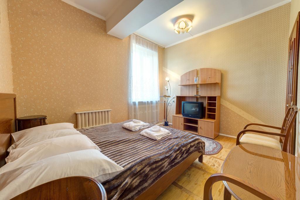 Aleksandria Hotel キエフ エクステリア 写真