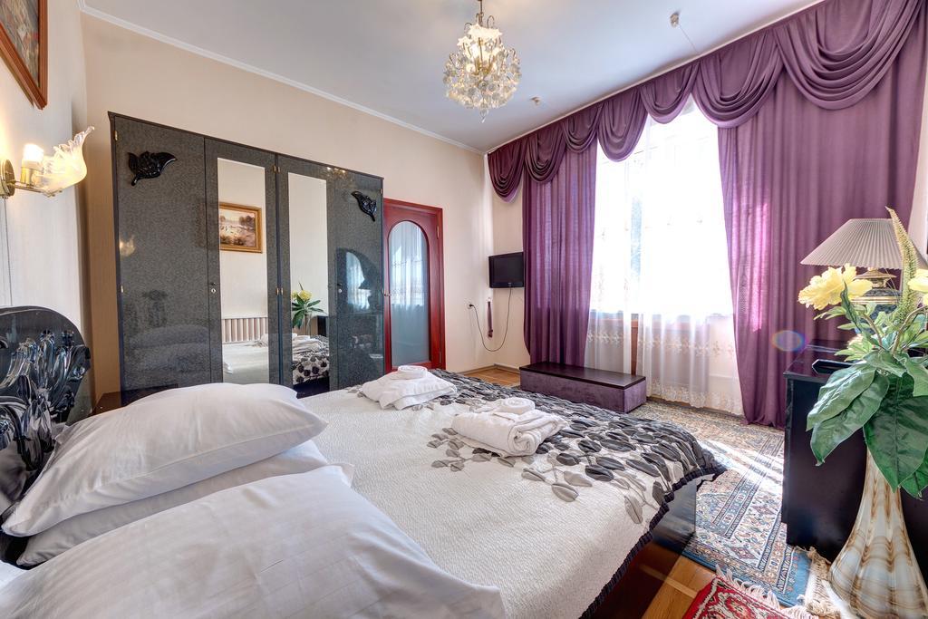 Aleksandria Hotel キエフ エクステリア 写真
