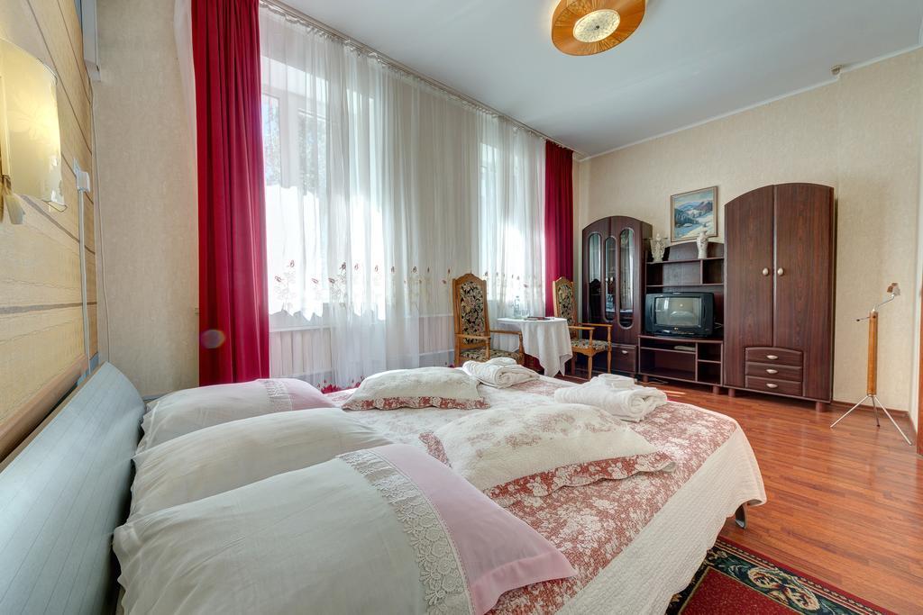 Aleksandria Hotel キエフ エクステリア 写真