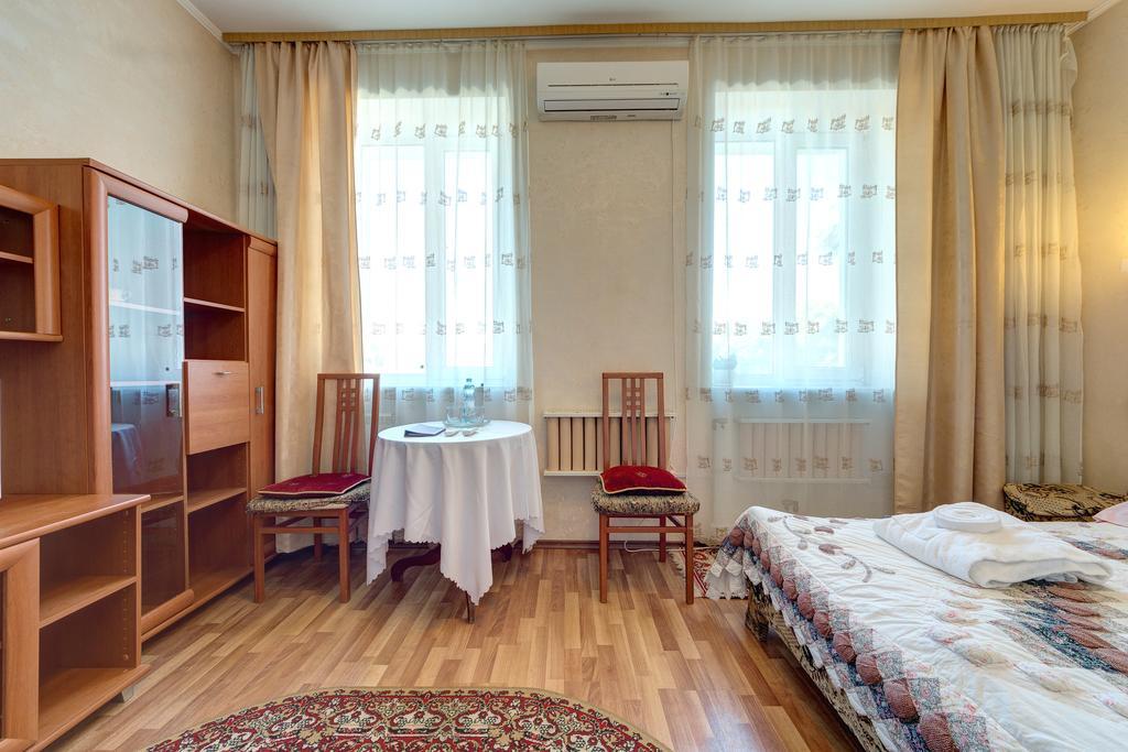 Aleksandria Hotel キエフ エクステリア 写真