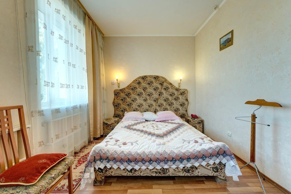 Aleksandria Hotel キエフ エクステリア 写真