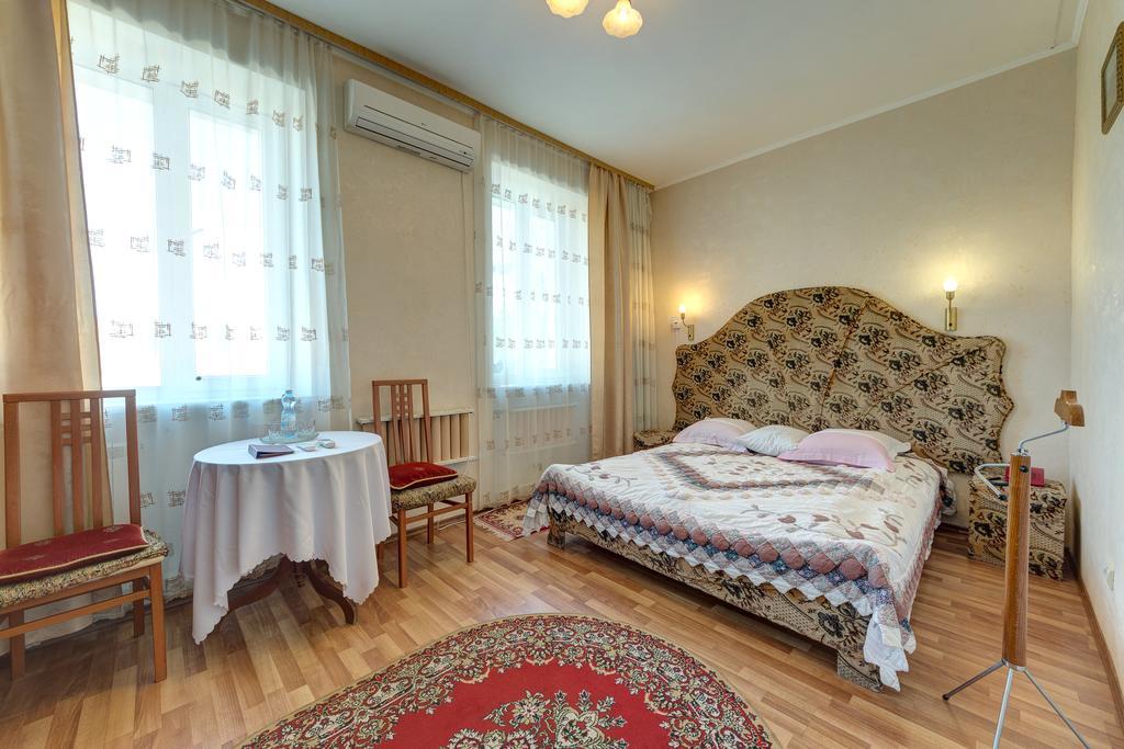 Aleksandria Hotel キエフ エクステリア 写真